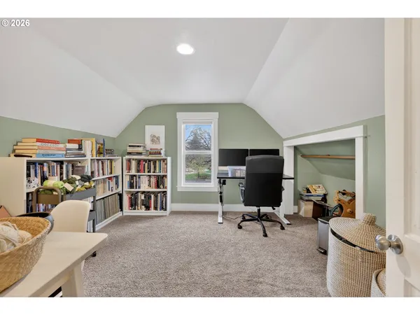 $415,000 | 352 21st Street Northeast, Salem, OR 97301