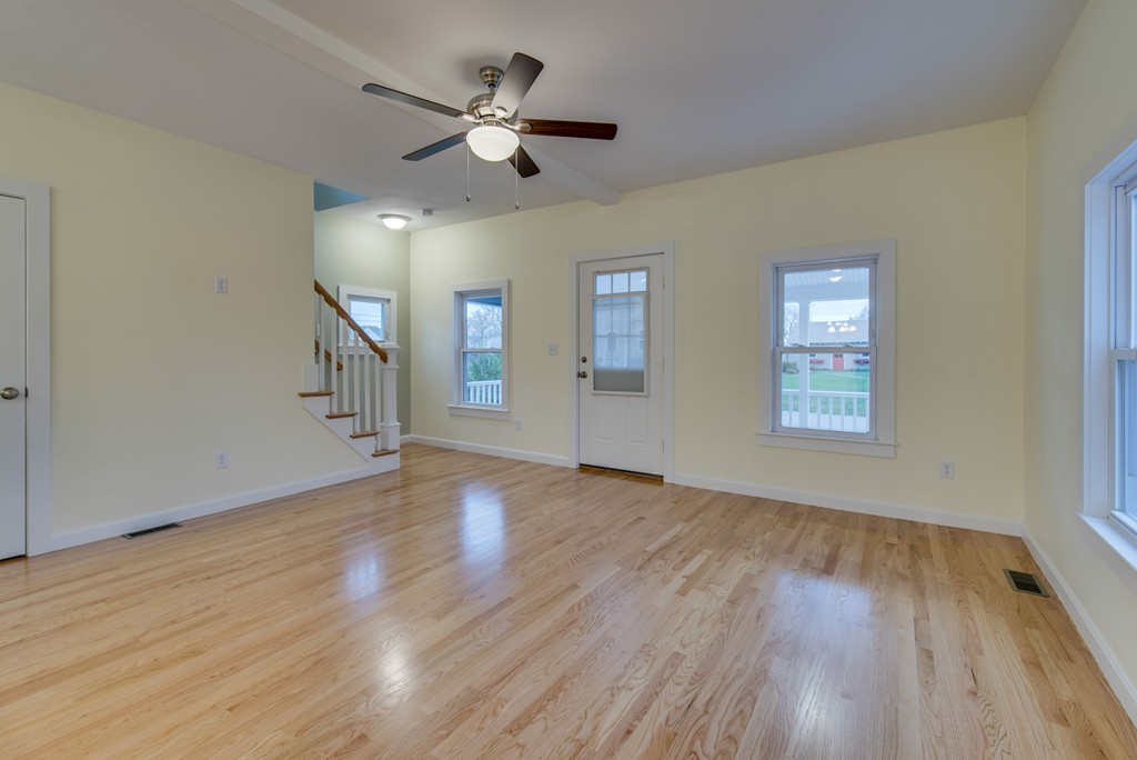 9 Bicknell Road Weymouth, MA 02191 - Photo 8 of 25 Gallery Image 8