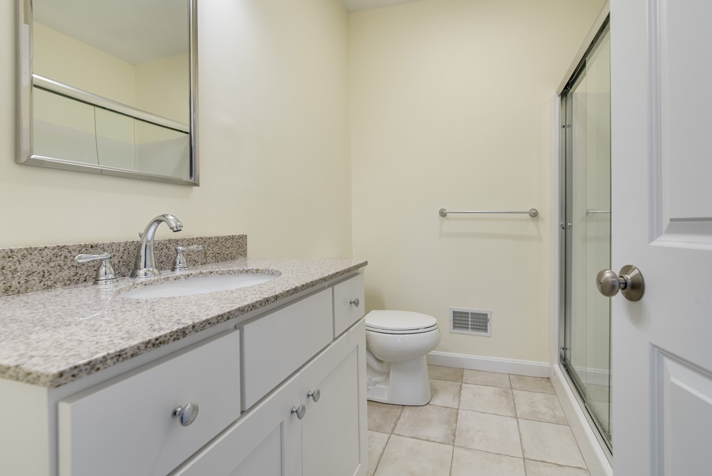 9 Bicknell Road Weymouth, MA 02191 - Photo 10 of 25 Gallery Image 10