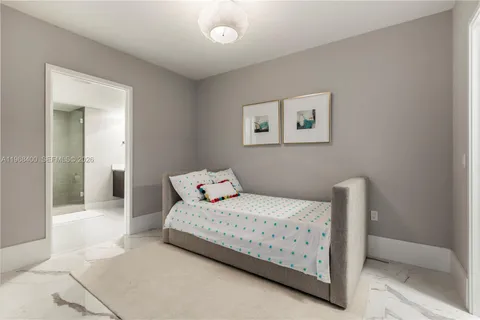 $1,280,000 | 300 Sunny Isles Boulevard, Unit 4806, Sunny Isles Beach, FL 33160