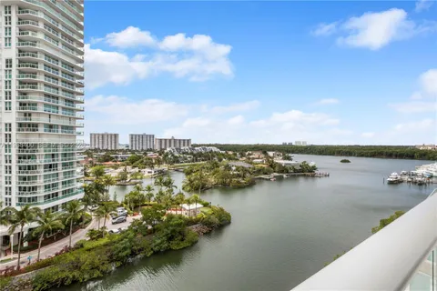 $1,280,000 | 300 Sunny Isles Boulevard, Unit 4806, Sunny Isles Beach, FL 33160