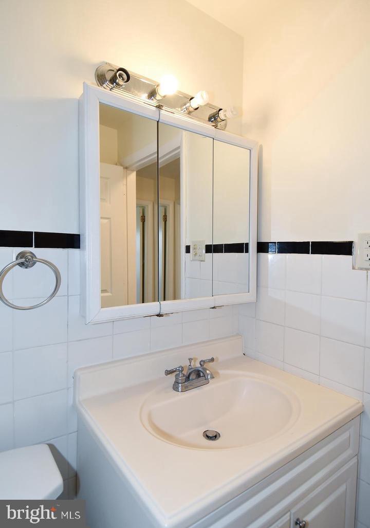 4258 Buckman Road, Unit 39 Alexandria, VA 22309 - Photo 19 of 25 Gallery Image 19