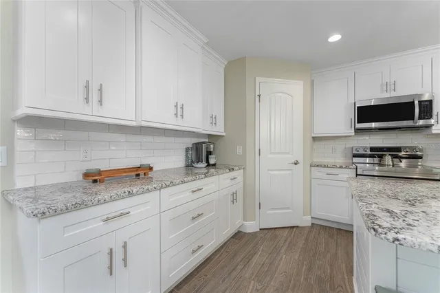 $5,950 | 184 Spring Drive, Rotonda West, FL 33947