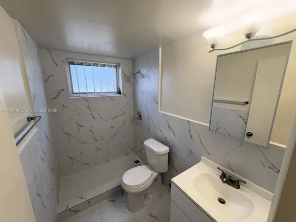 $1,700 | 3255 West Flagler Street, Unit 1, Miami, FL 33135