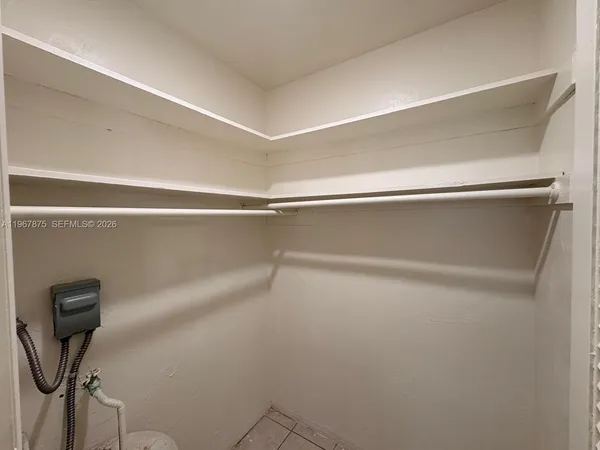 $1,700 | 3255 West Flagler Street, Unit 1, Miami, FL 33135