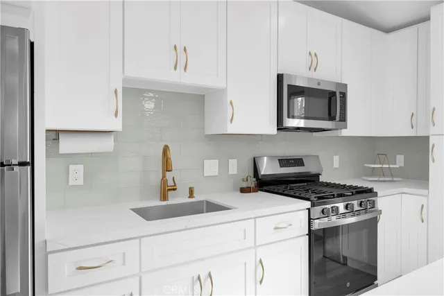 $2,900 | 17764 La Entrada Drive, Yorba Linda, CA 92886