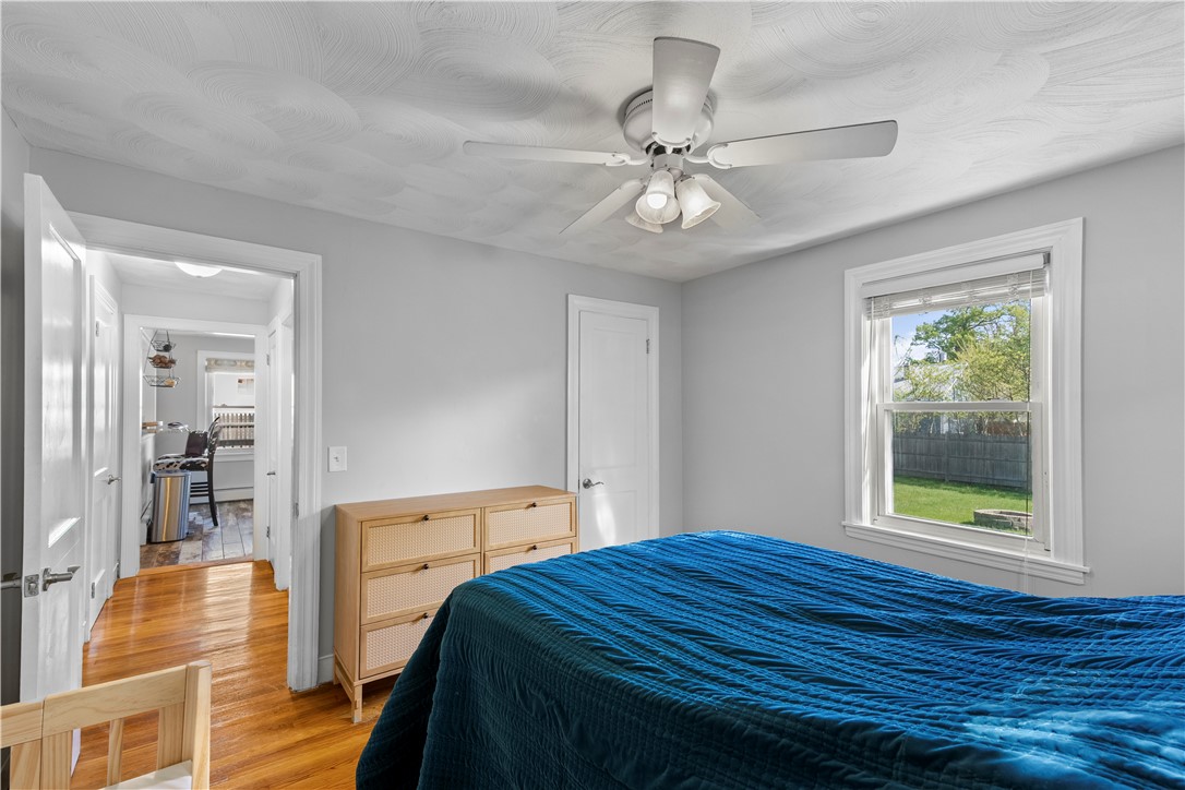 328 Maple Street Warwick, RI 02888 - Photo 15 of 30