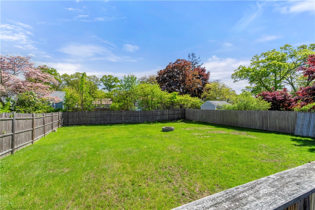 328 Maple Street Warwick, RI 02888 - Photo 25 of 30