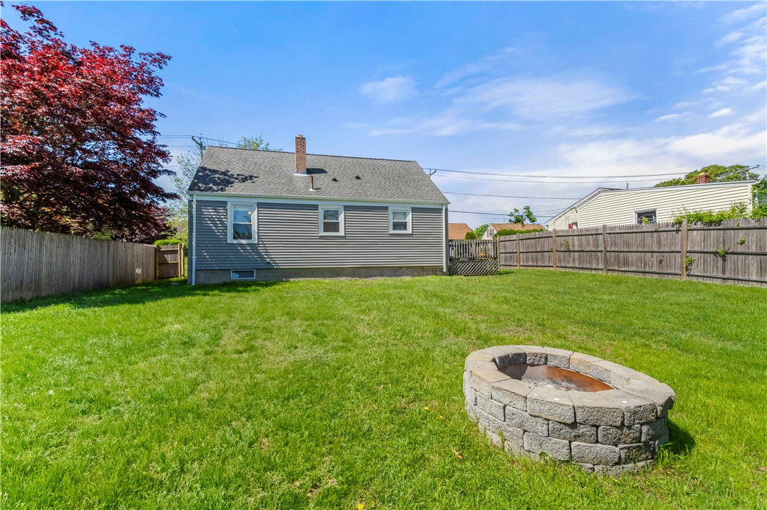 328 Maple Street Warwick, RI 02888 - Photo 27 of 30