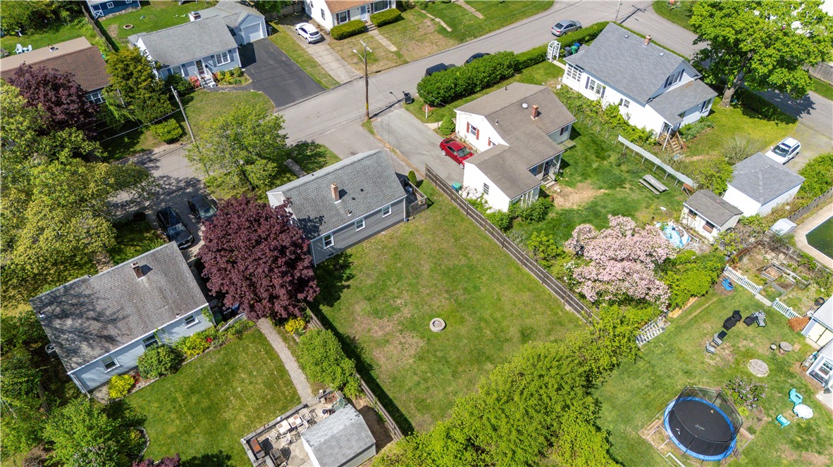 328 Maple Street Warwick, RI 02888 - Photo 29 of 30