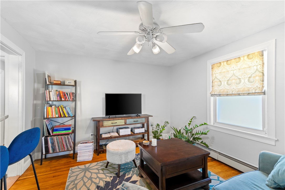 328 Maple Street Warwick, RI 02888 - Photo 9 of 30