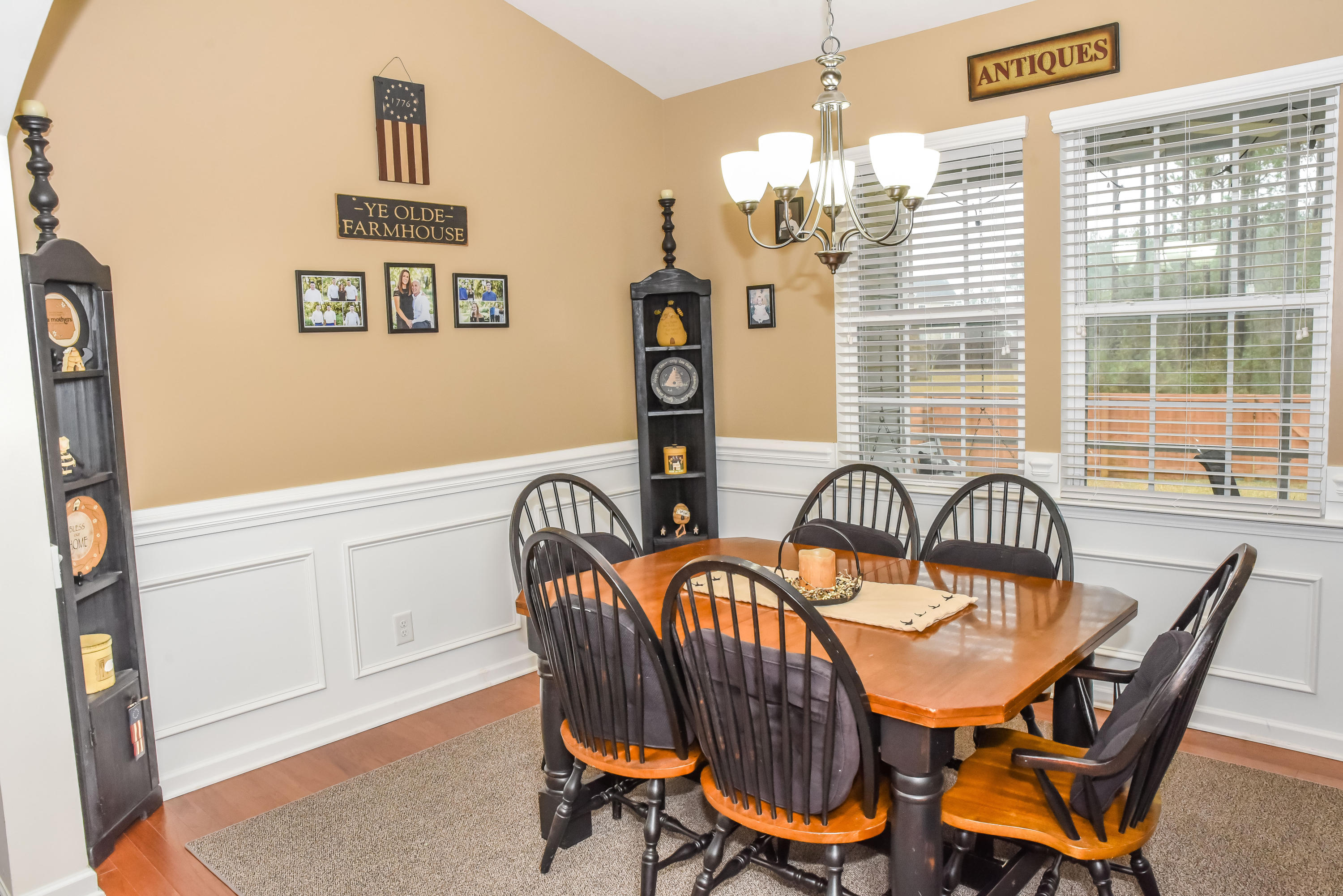 323 Beautyberry Road Summerville, SC 29486 - Photo 16 of 40 323BeautyBerry-11