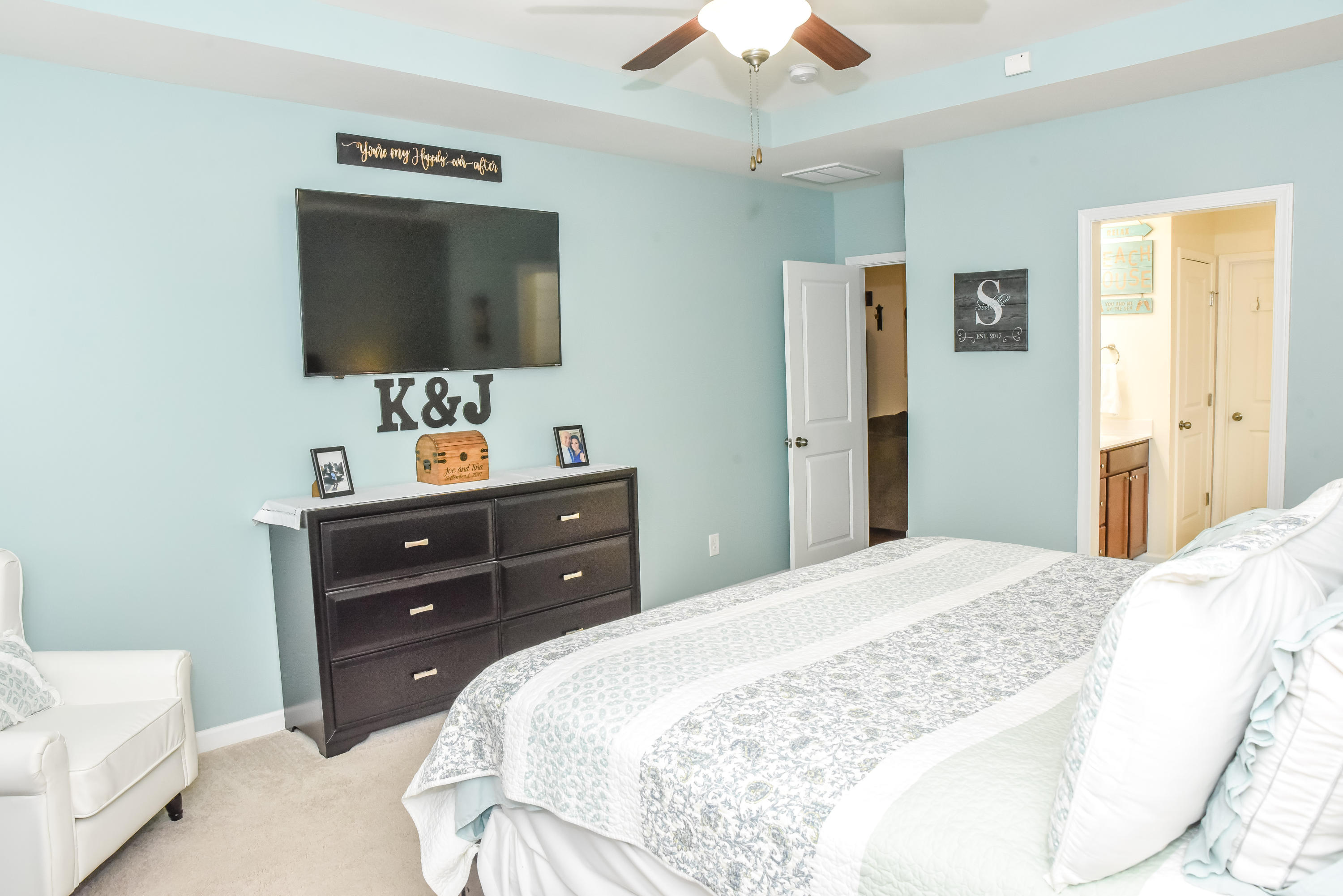 323 Beautyberry Road Summerville, SC 29486 - Photo 20 of 40 323BeautyBerry-19