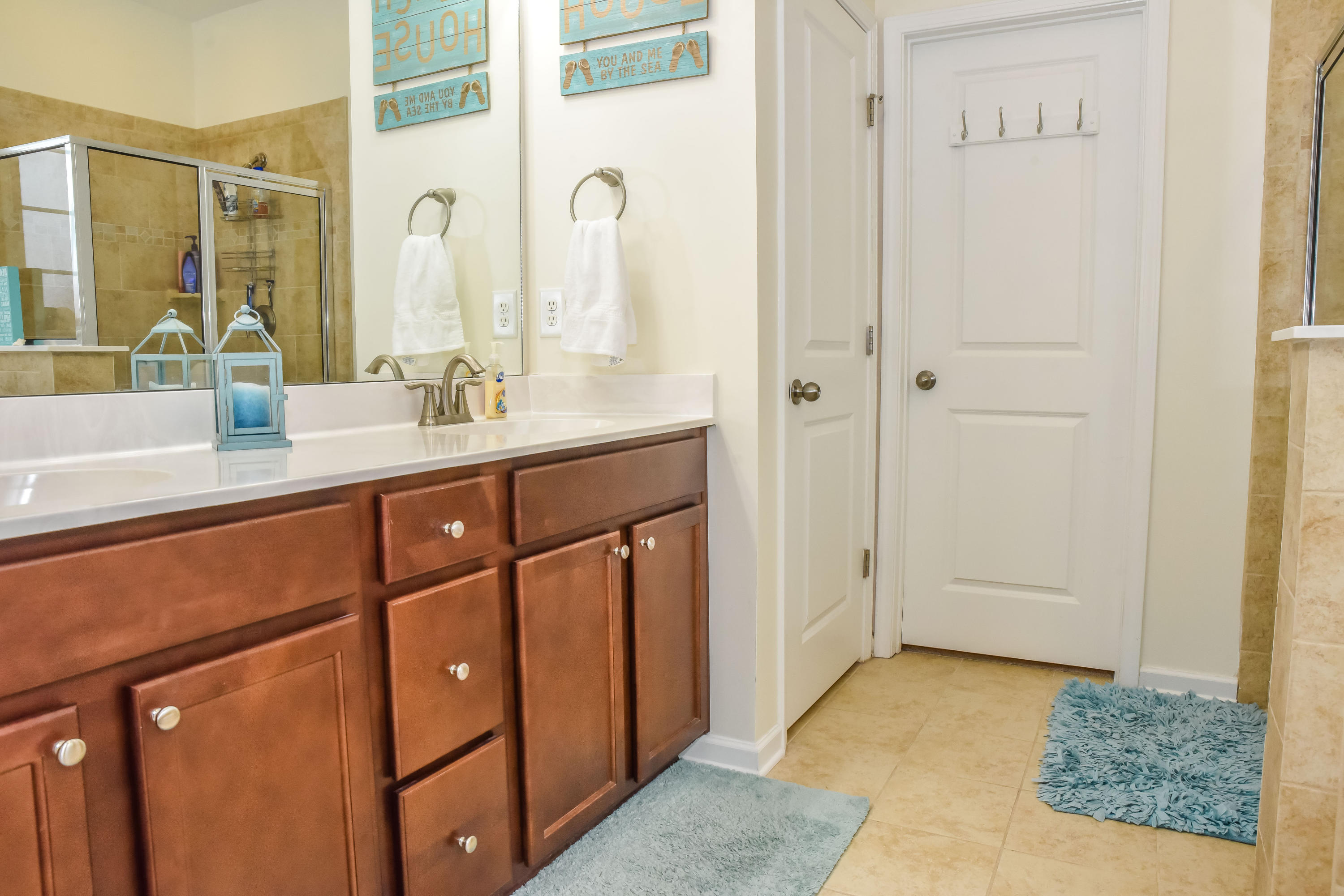 323 Beautyberry Road Summerville, SC 29486 - Photo 23 of 40 323BeautyBerry-16