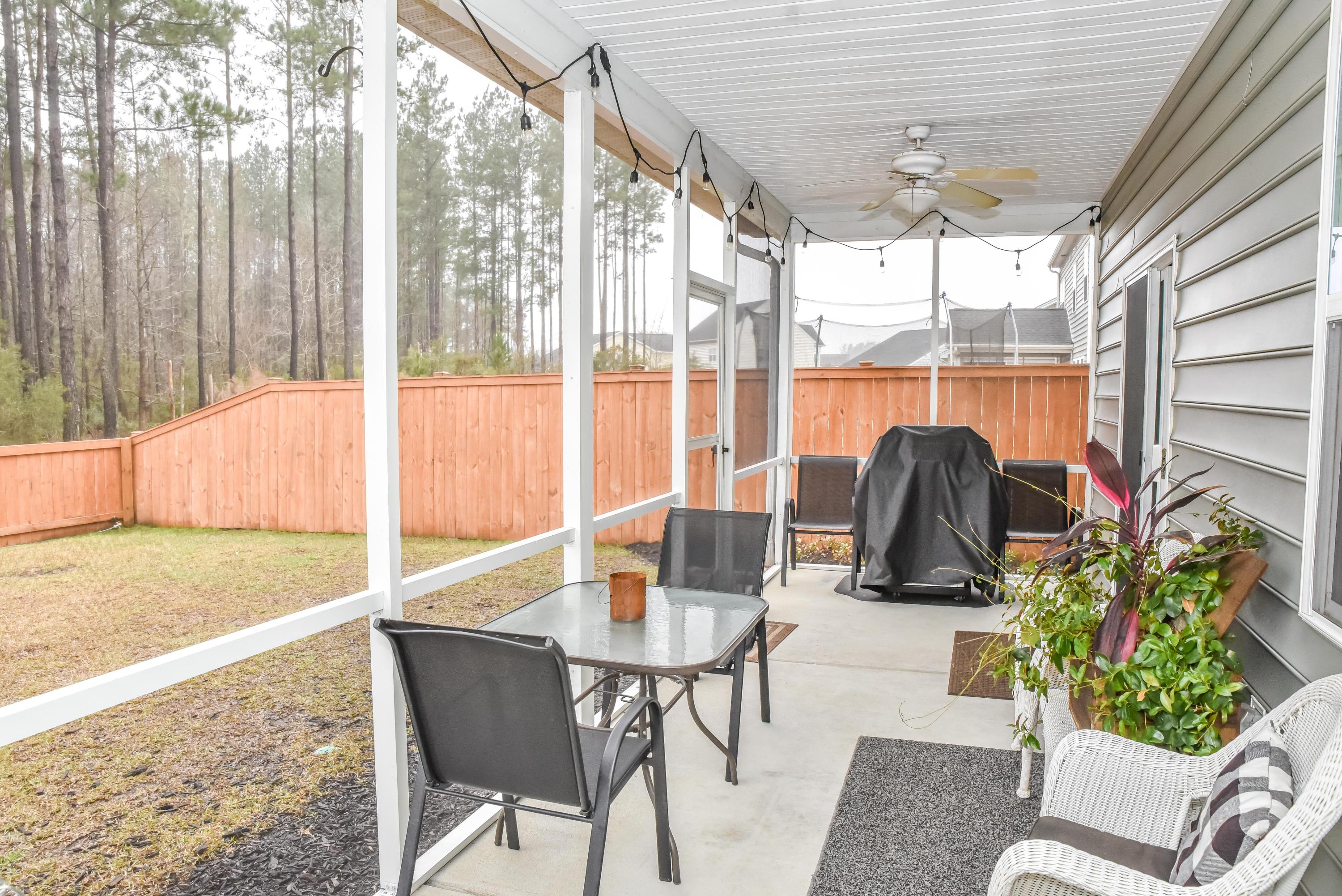 323 Beautyberry Road Summerville, SC 29486 - Photo 37 of 40 323BeautyBerry-31