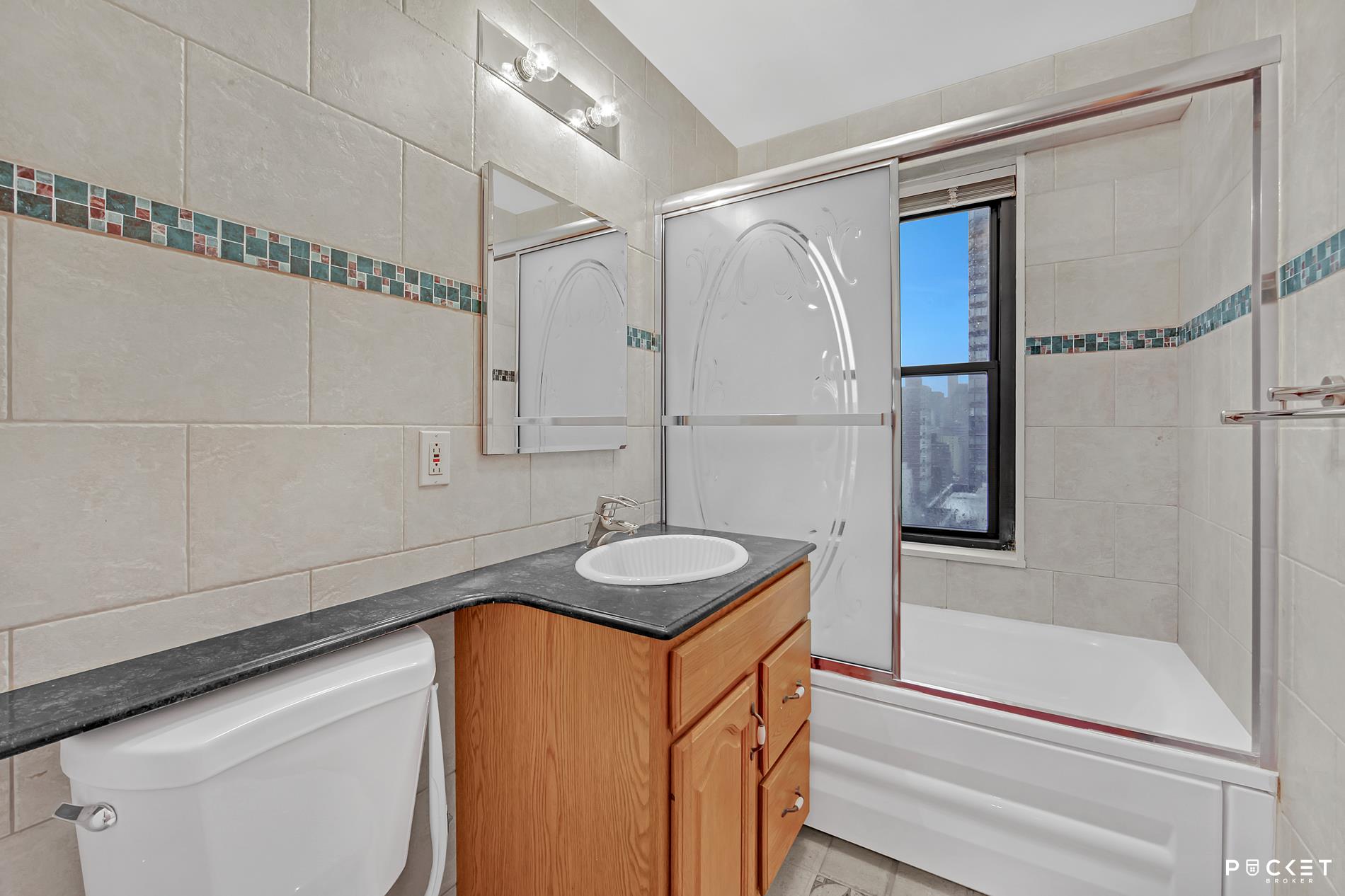 345 East 80th Street, Unit 24F Manhattan, NY 10075 - Photo 12 of 18