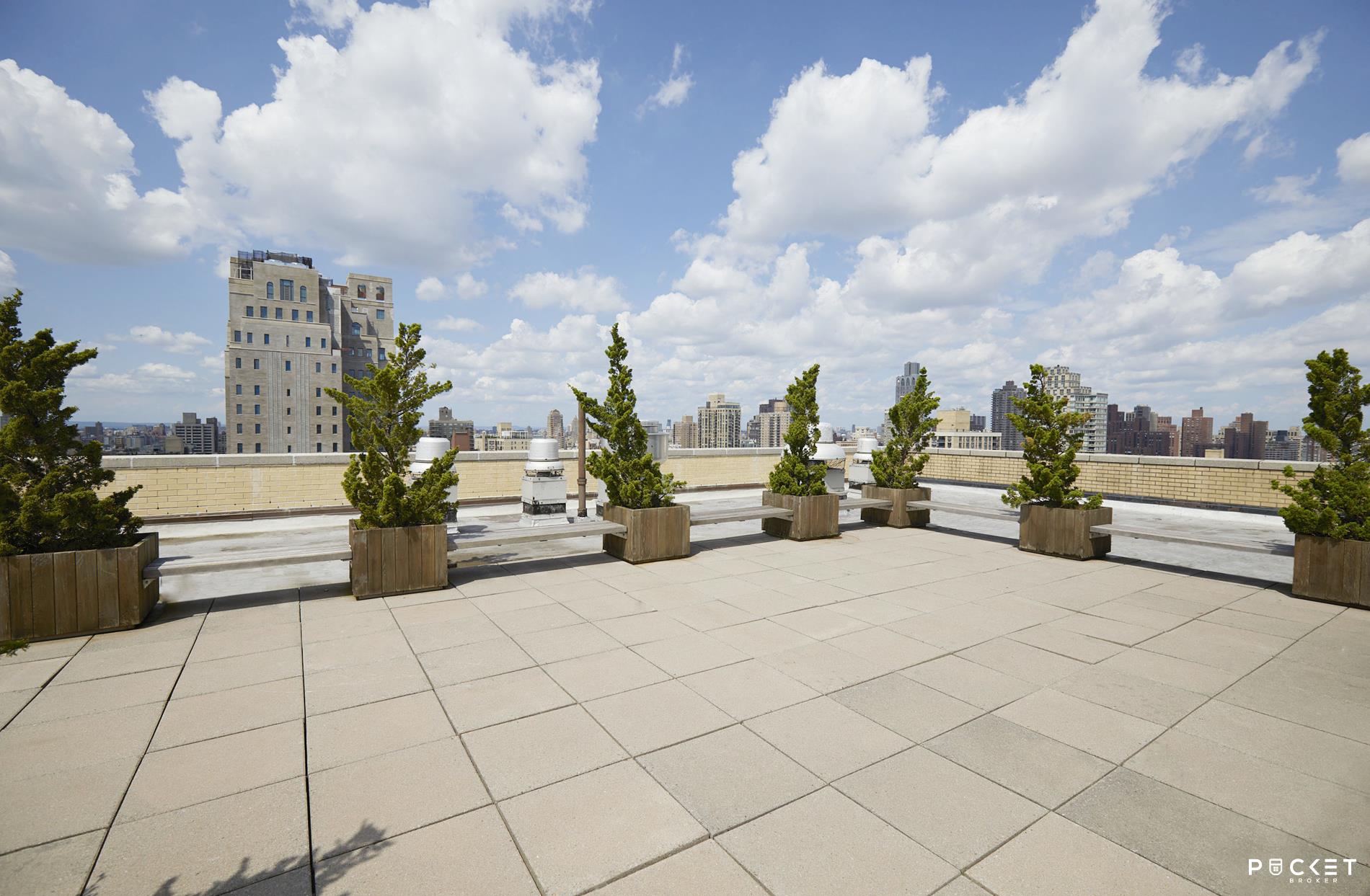 345 East 80th Street, Unit 24F Manhattan, NY 10075 - Photo 16 of 18