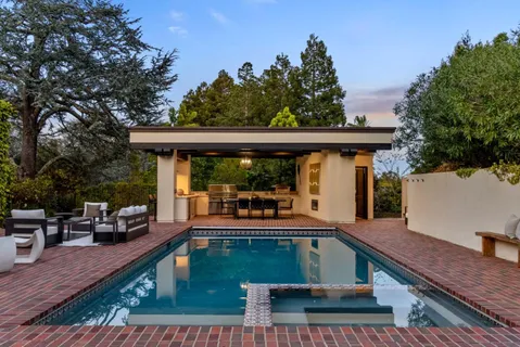 $9,000,000 | 110 New Place Road, Hillsborough, CA 94010