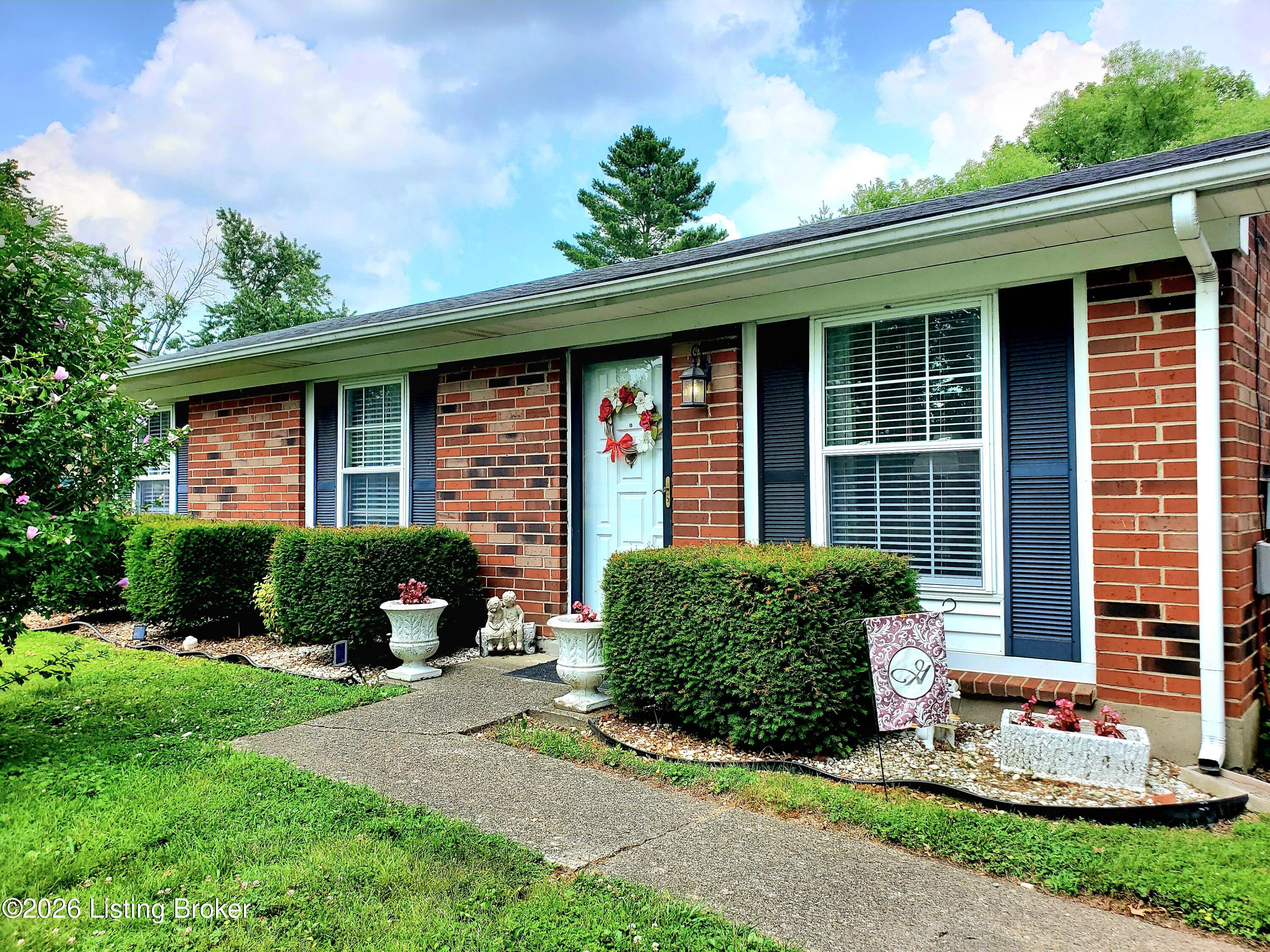 7709 Rochelle Rd.