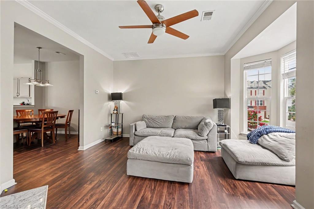 3813 Tarrant Trace Circle High Point, NC 27265 - Photo 5 of 27