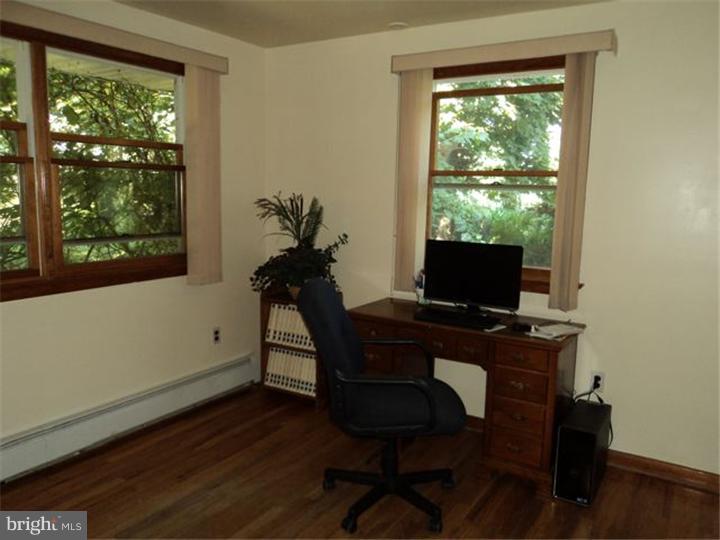 440 Whig Lane Road Pilesgrove, NJ 08098 - Photo 10 of 18 Bedroom 2