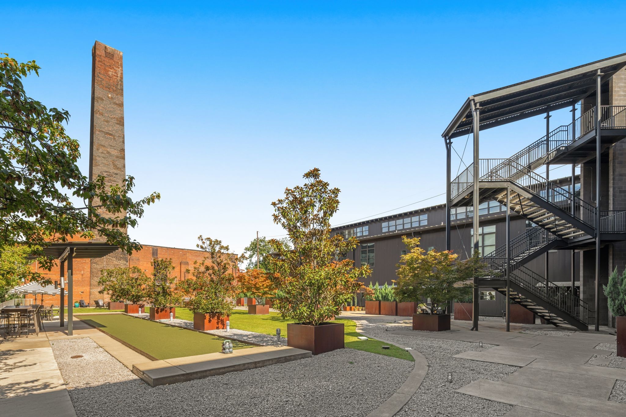 1400 Rosa L Parks Boulevard, Unit 211 Nashville, TN 37208 - Photo 20 of 36 a view of a building with a street
