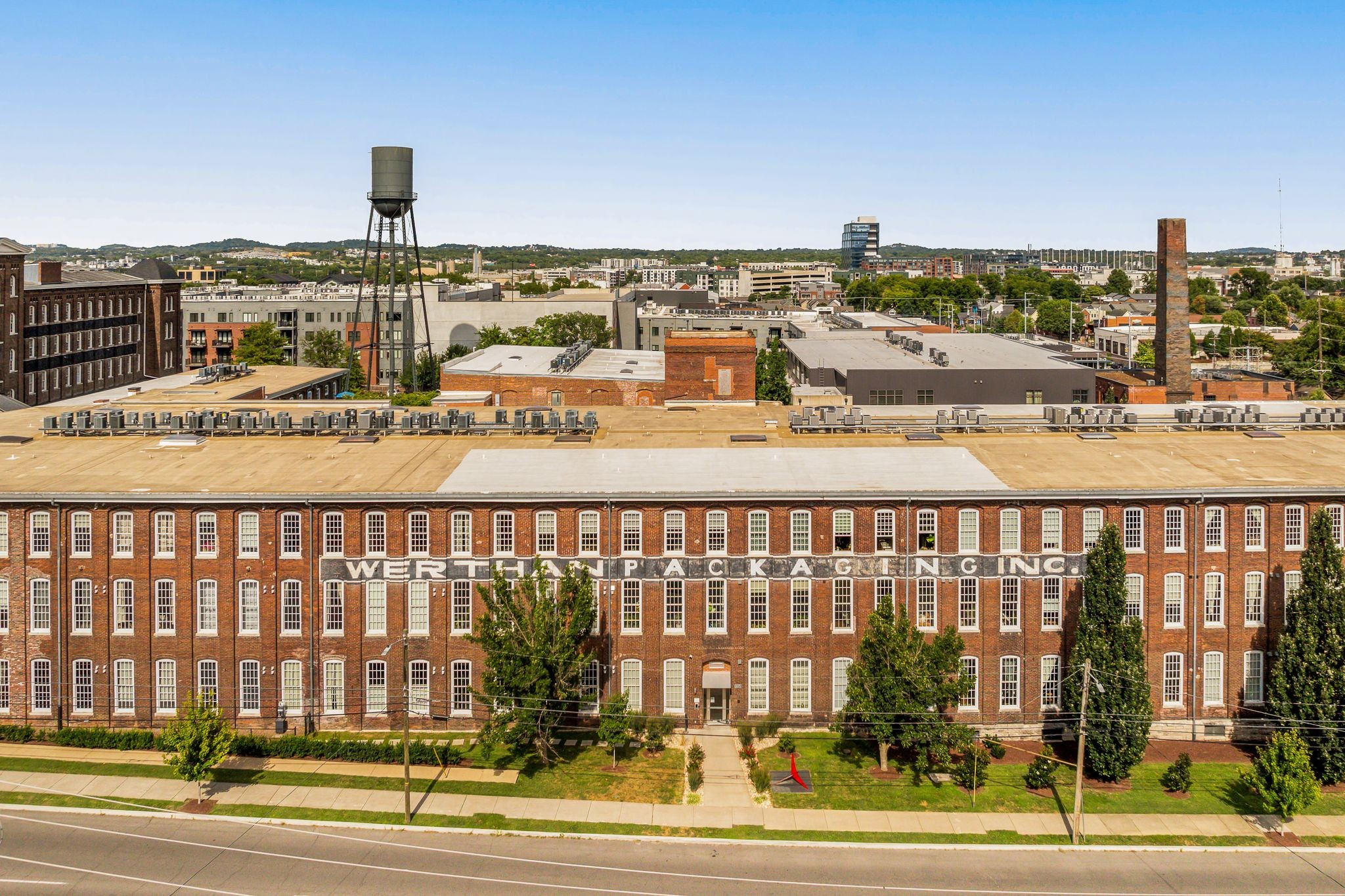 1400 Rosa L Parks Boulevard, Unit 211 Nashville, TN 37208 - Photo 32 of 36 a view of a city view