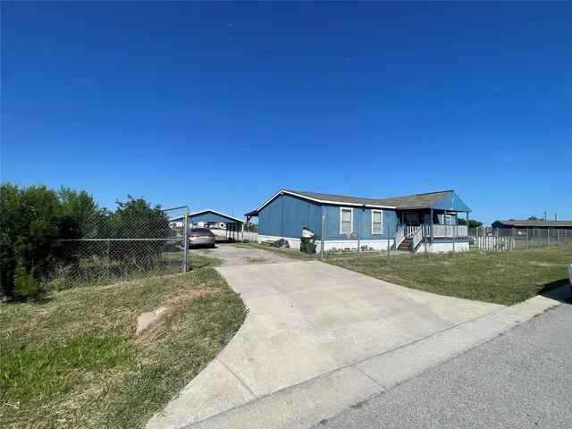 $224,000 | 106 Brown Pelican Drive, Del Valle, TX 78617