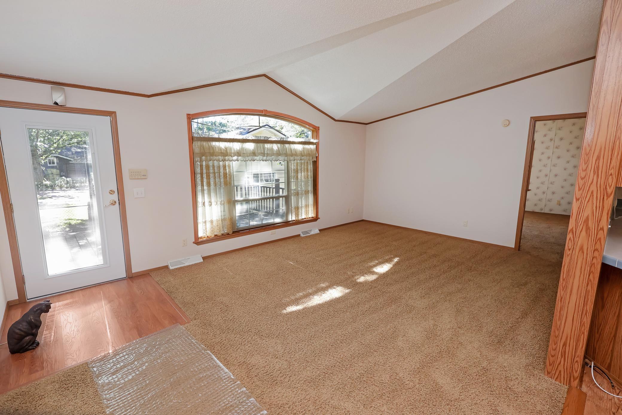 278 Baxter Road South Haven, MN 55382 - Photo 5 of 29 Gallery Image 5