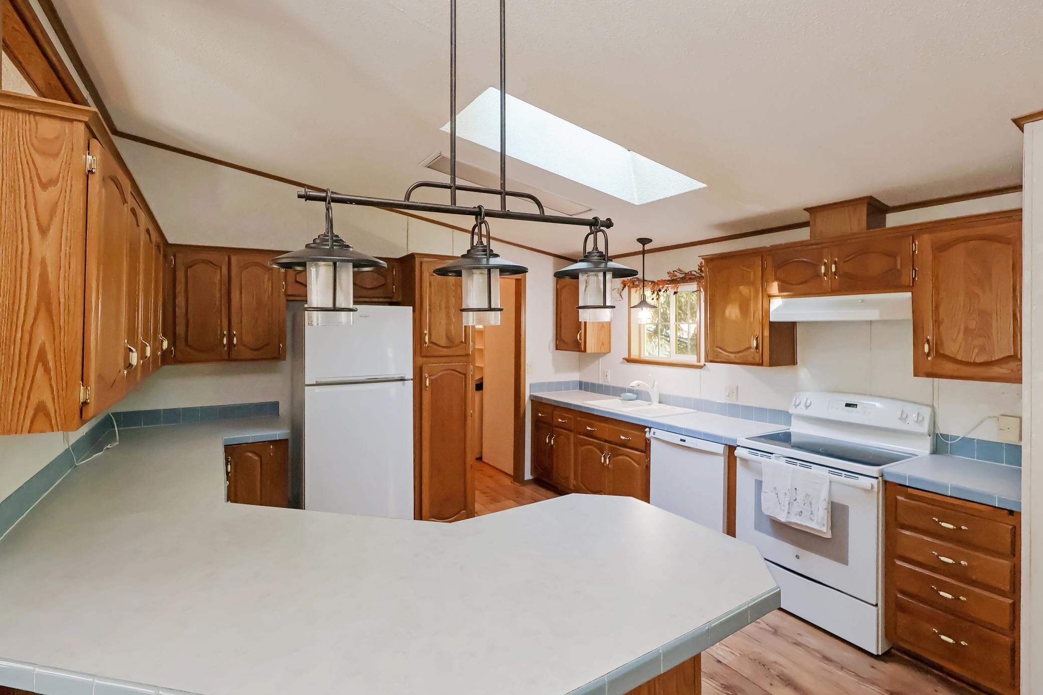 278 Baxter Road South Haven, MN 55382 - Photo 7 of 29 Gallery Image 7
