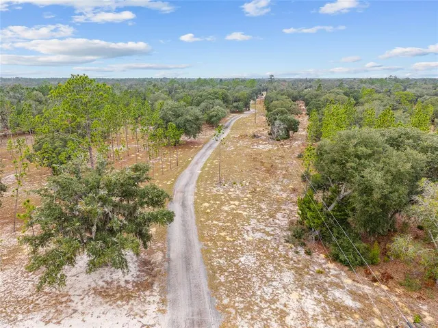 $890,000 | 131 Northeast Ne Place, Archer, FL 32618