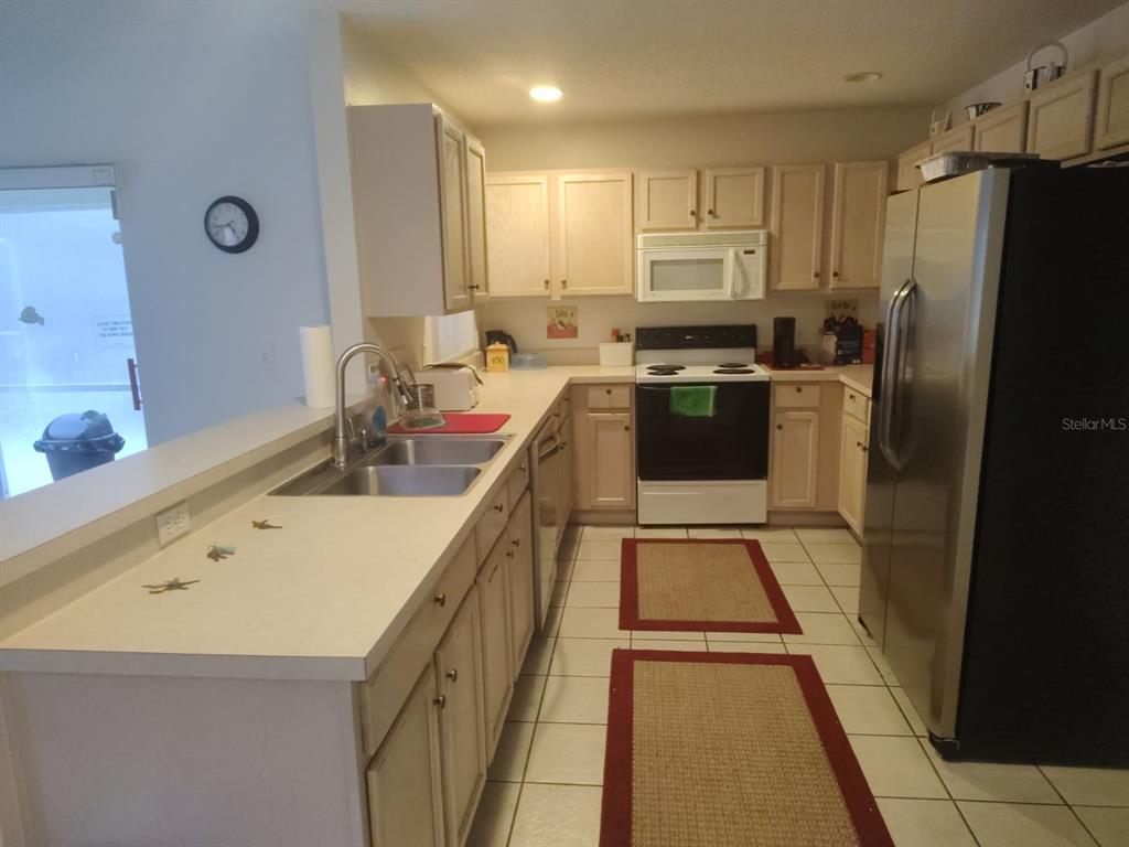 449 Hollinghead Loop Davenport, FL 33896 - Photo 5 of 14