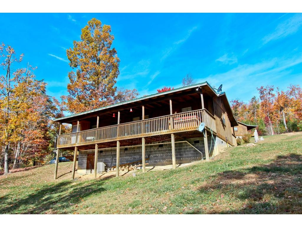 975-97 Custom Way Cosby, TN 37722 - Photo 5 of 24 Photo 5