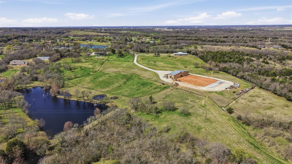 1470 Preston Road Denison, TX 75020 - Photo 11 of 24 Current barn structure can stay or is negotiable to be torn down by sellers. 30-AMP RV outlet present and could be reconnected.