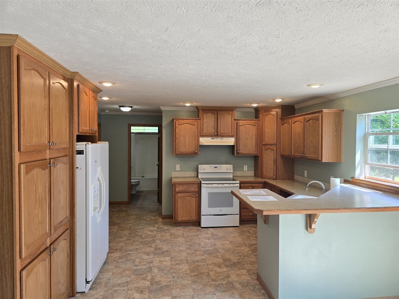 15133 South Kinross Road Kinross, MI 49752 - Photo 20 of 89 Gallery Image 20