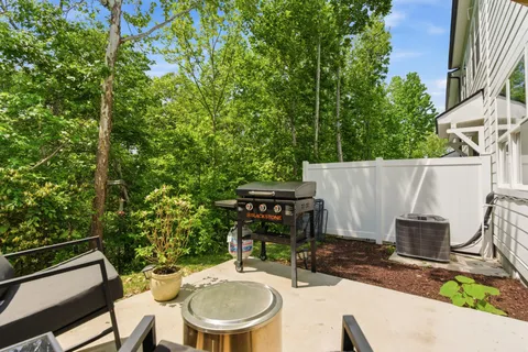 $469,900 | 6006 Mill Tree Court, Nashville, TN 37221