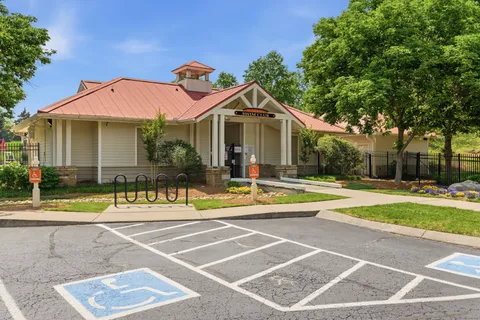$469,900 | 6006 Mill Tree Court, Nashville, TN 37221