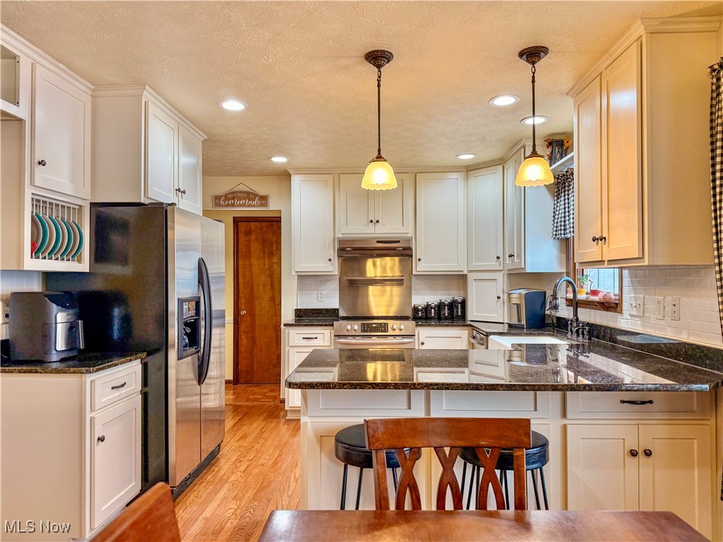 2470 Stiegler Road Valley City, OH 44280 - Photo 5 of 46