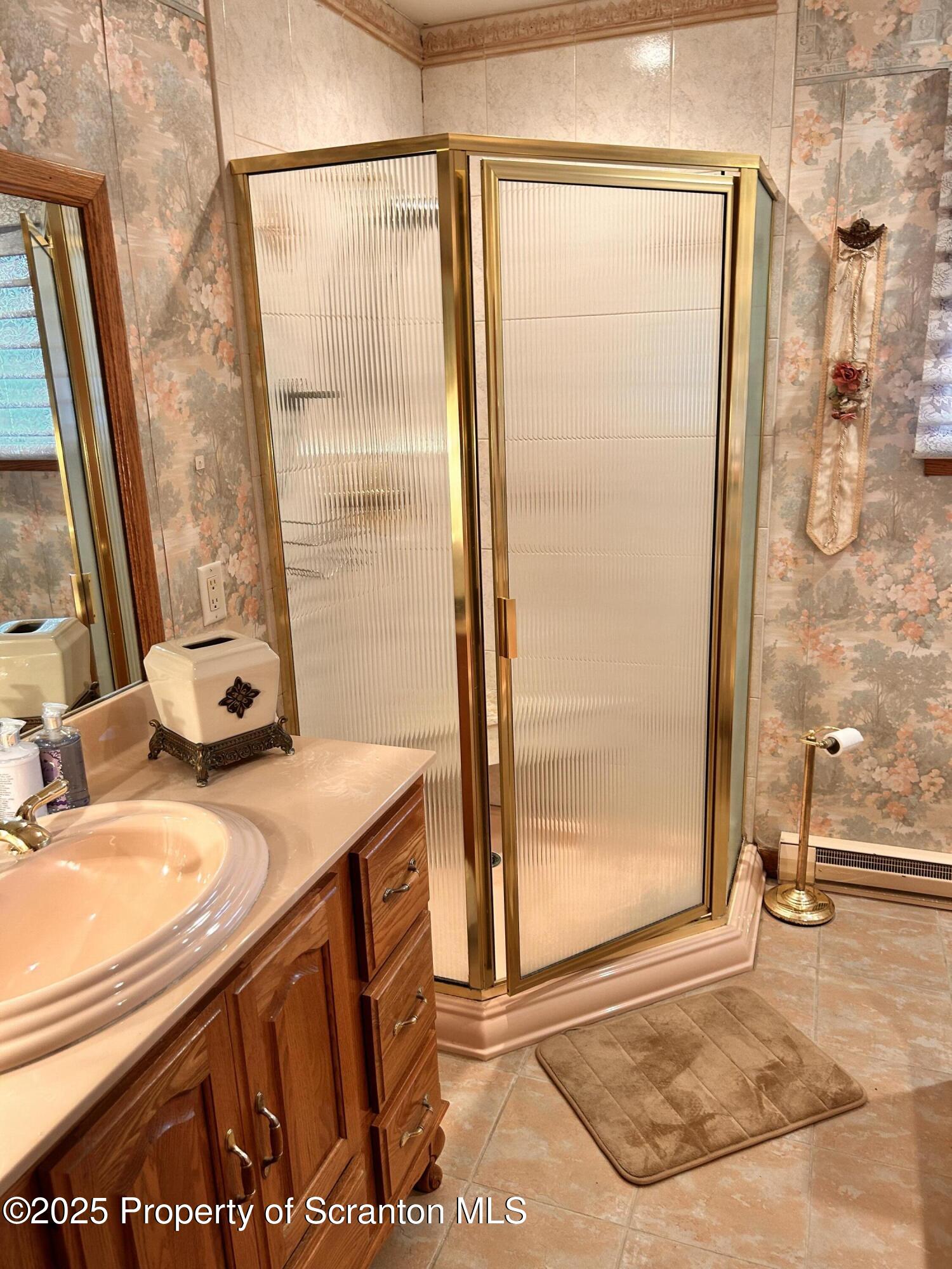 417 Riley Street Old Forge, PA 18518 - Photo 11 of 15 Primary Bathroom