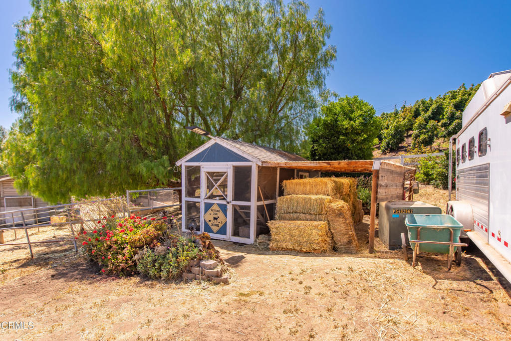 4850 North Moorpark Road Thousand Oaks, CA 91360 - Photo 41 of 54 a front view of a house with a yard