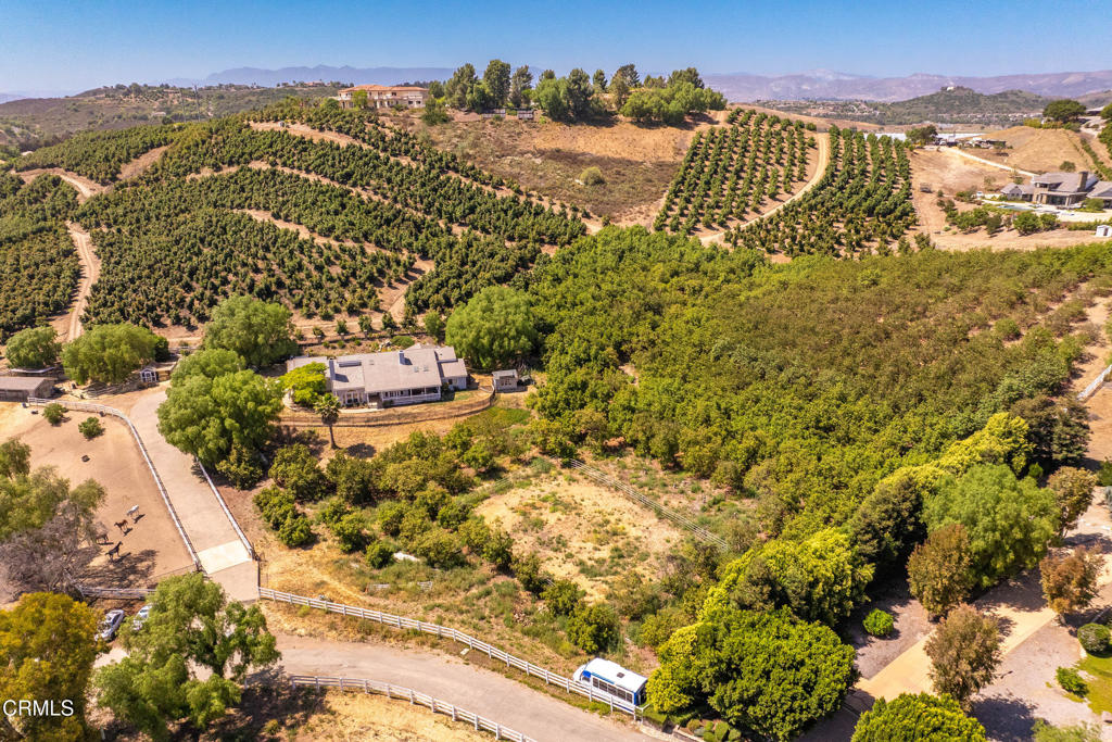 4850 North Moorpark Road Thousand Oaks, CA 91360 - Photo 50 of 54 a view of city and mountain