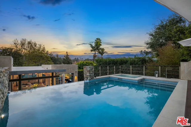 $40,000 | 717 Greentree Road, Pacific Palisades, CA 90272