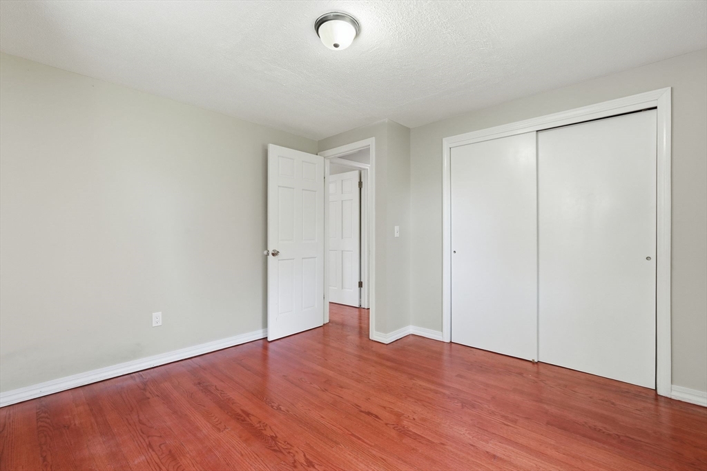 1107 North Pleasant Street Amherst, MA 01002 - Photo 25 of 42