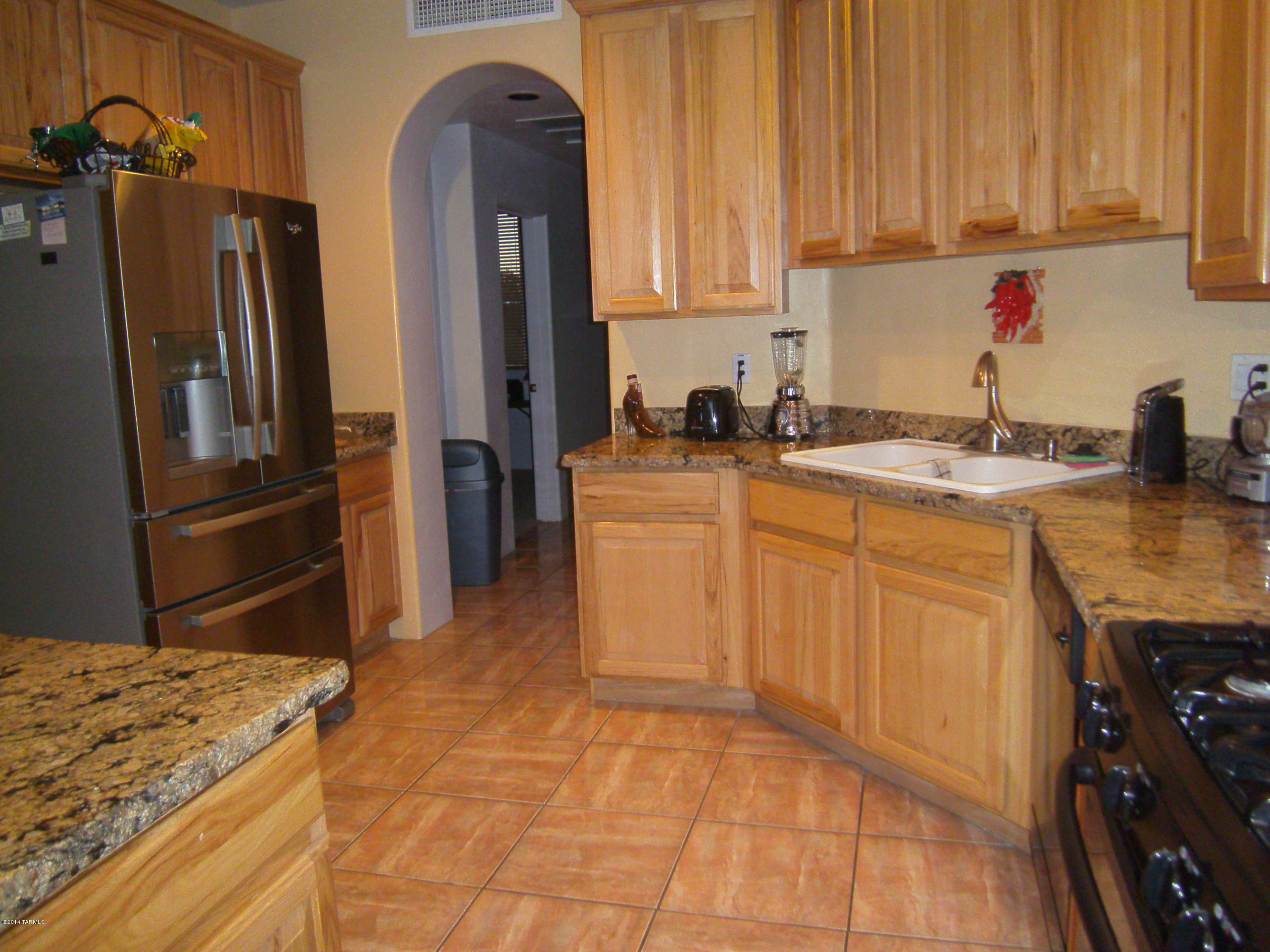 11561 East Tanque Verde Road Tucson, AZ 85749 - Photo 14 of 33