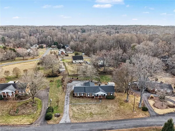 $449,000 | 5585 Kane Drive, Pfafftown, NC 27040