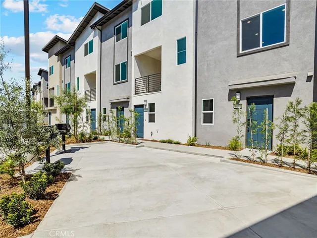 $441,990 | 1172 South Santo Antonio Drive, Colton, CA 92324