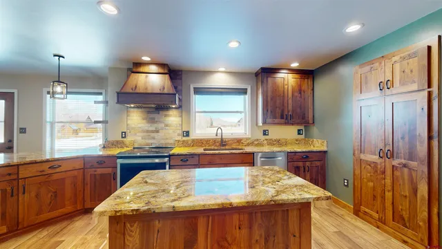 $1,049,000 | 353 Meadowlark Trail, Gunnison, CO 81230