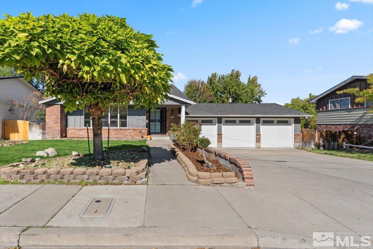 1855 Mayberry Drive Reno, NV 89509 - Photo 3 of 40 Photo 3