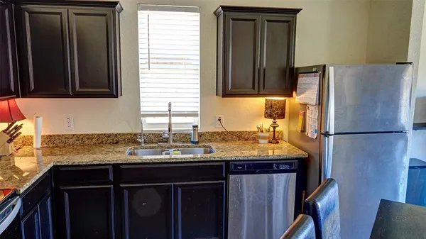 $315,000 | 741 Windsor Court, Lavon, TX 75166