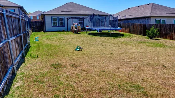 $315,000 | 741 Windsor Court, Lavon, TX 75166